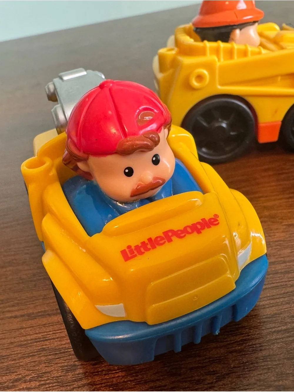 Little People Little Wheelies Set of 5 Kids Toy Vehicles Cars Ambulance